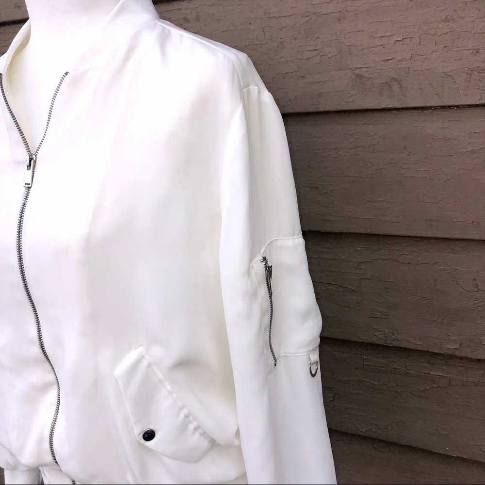 Zara classic jacket! - Picture 3 of 6